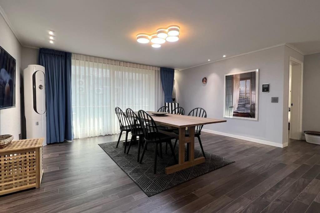 Hongdae 3Bedroom Apartment #14 Сеул Екстериор снимка