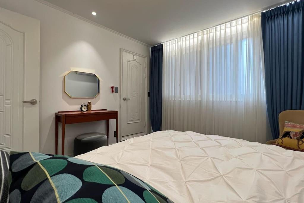 Hongdae 3Bedroom Apartment #14 Сеул Екстериор снимка
